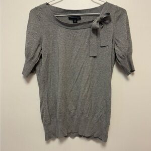 ✨Vintage✨ Banana Republic Gray Blouse with Bow Accent